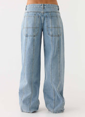 Johnny Low Rise Wide Leg Jeans - Light Blue Wash
