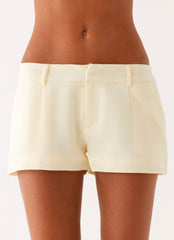 Kammy Low Rise Shorts - Butter