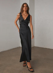 Loren Midi Dress - Black