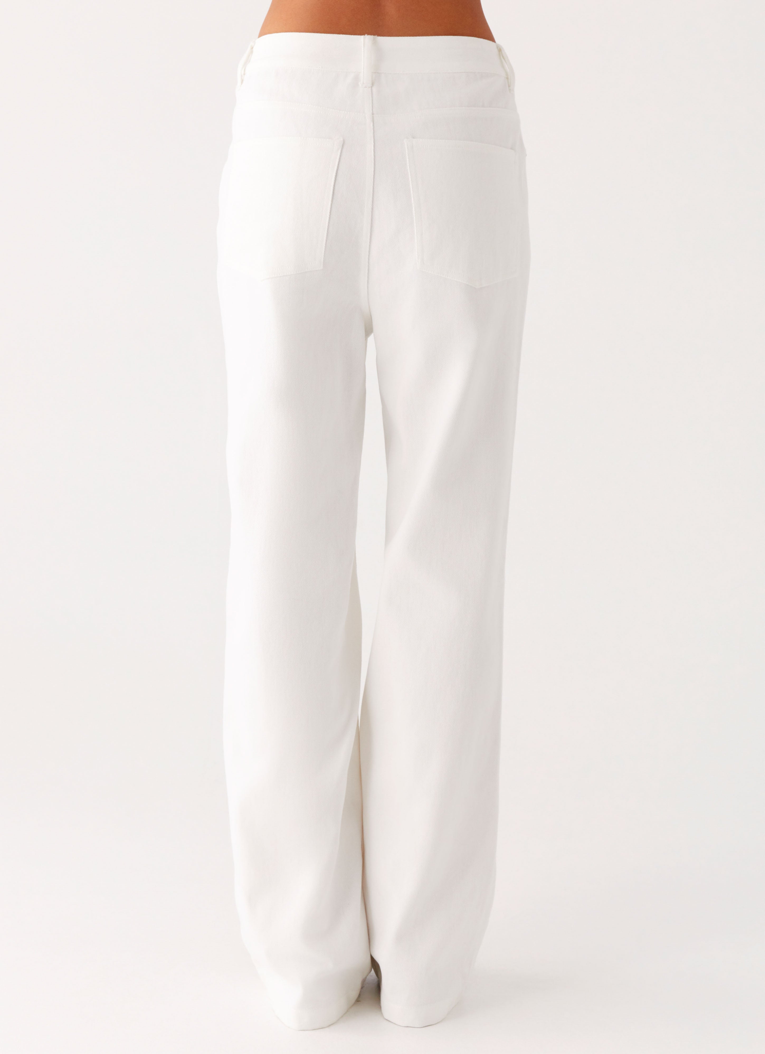 Back Again Straight Leg Denim Jeans - White