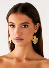 Mona Earrings - Ivory