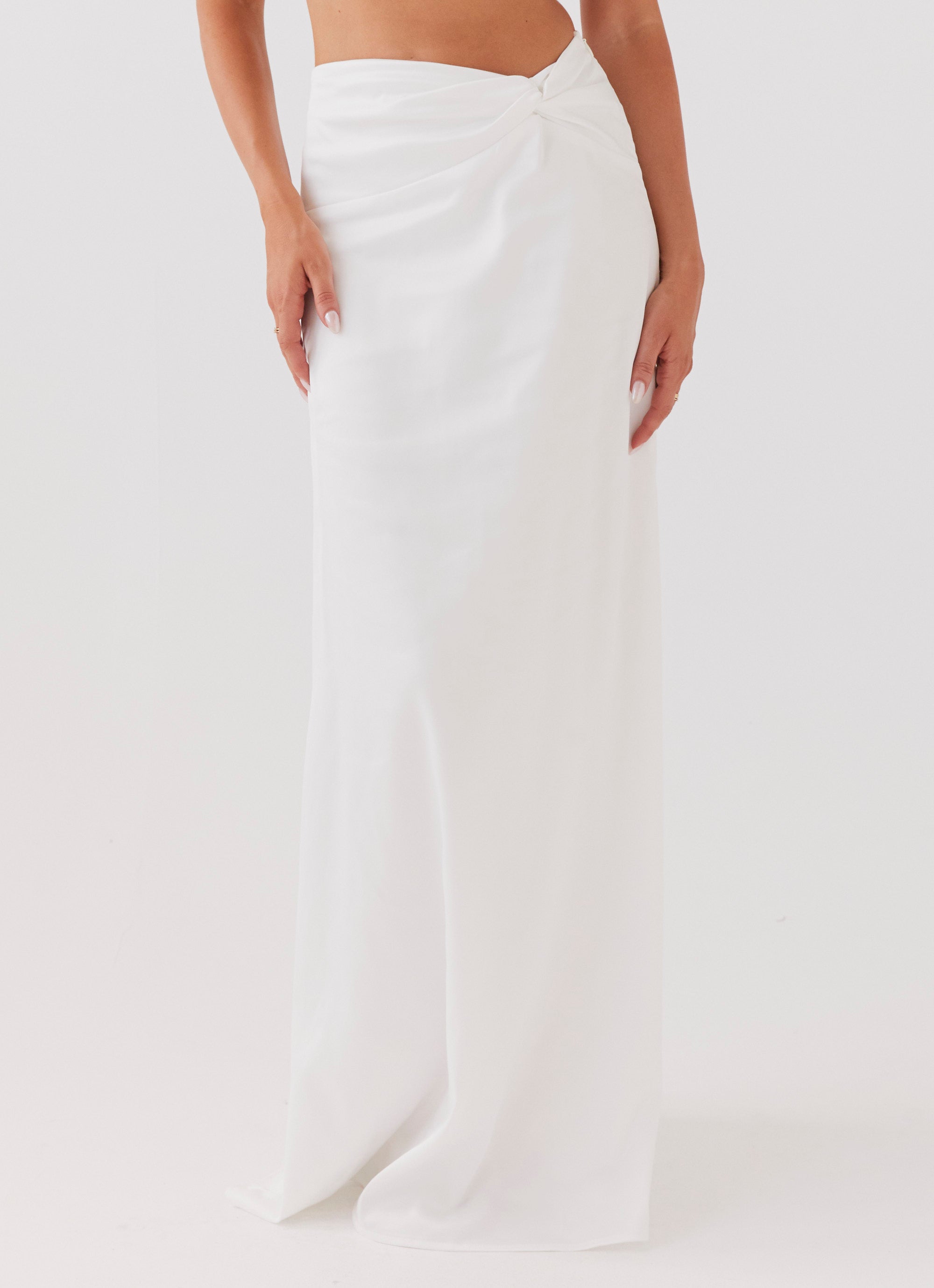 Crescent Light Twist Maxi Skirt - Ivory