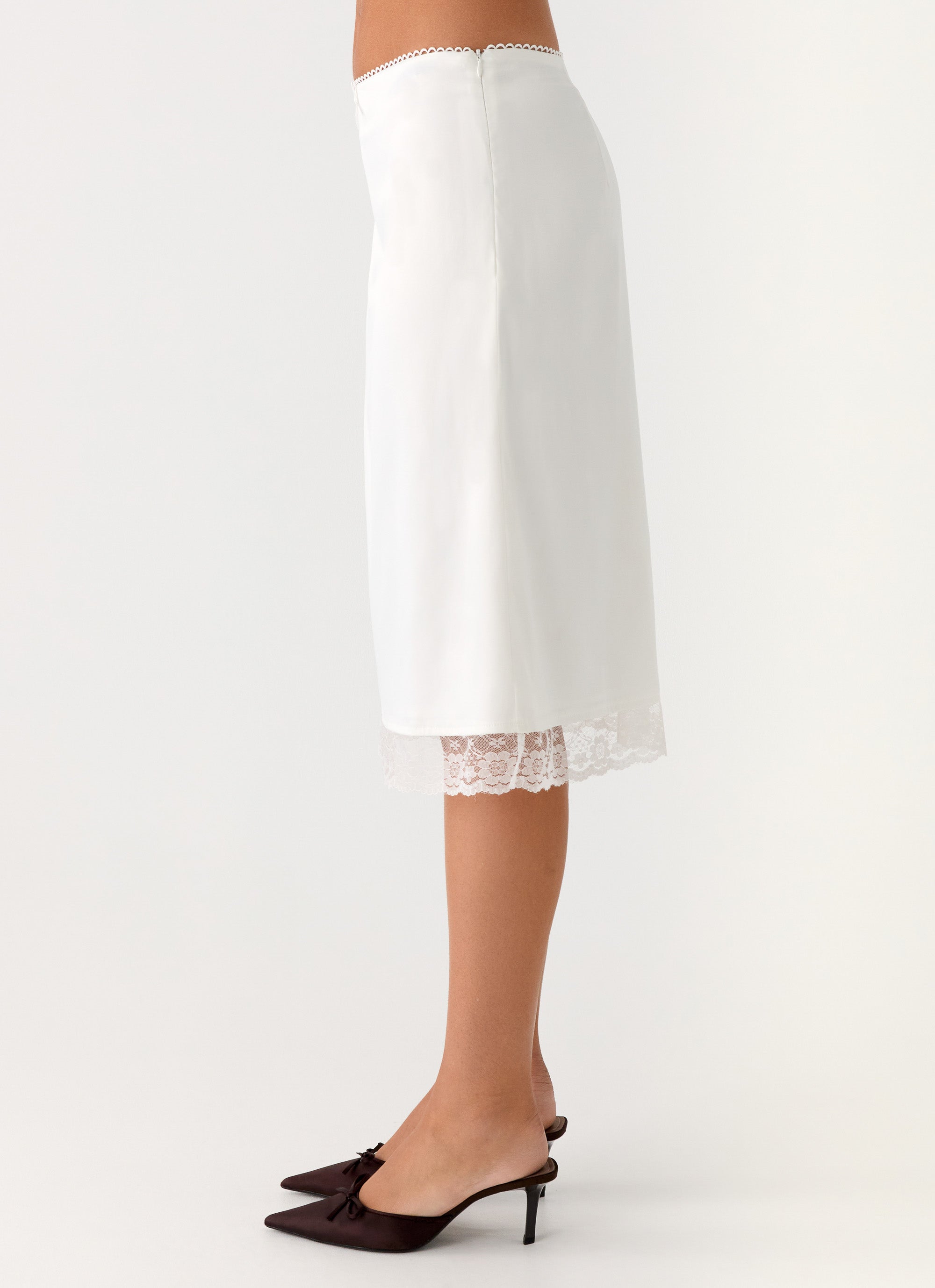 Rina Low Rise Satin Midi Skirt - White