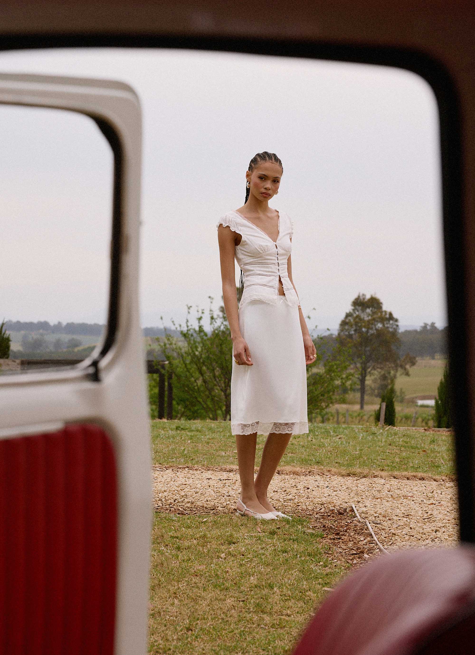 Rina Low Rise Satin Midi Skirt - White